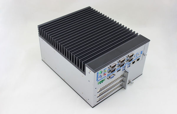 如何對嵌入式工控機的主板進行維修？